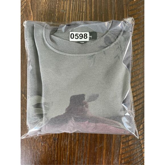 Vinyl Icons Sweatshirt Women M Gray‎ Glitter Cropped Top Minimalist Loungewear - Picture 8 of 8